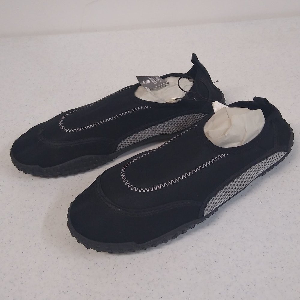 OT Revolution Size 8/9 Men's Pull On Swim/ Beach Shoes Black - New With Tag
